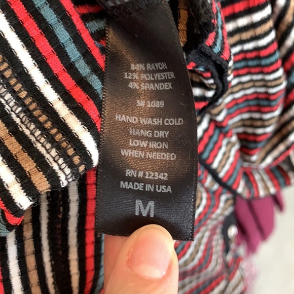 Striped long sleeve tunic with side snaps - Picture 8 of 8